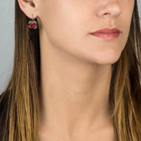 Mother of Pearl Onyx Victoria Earrings